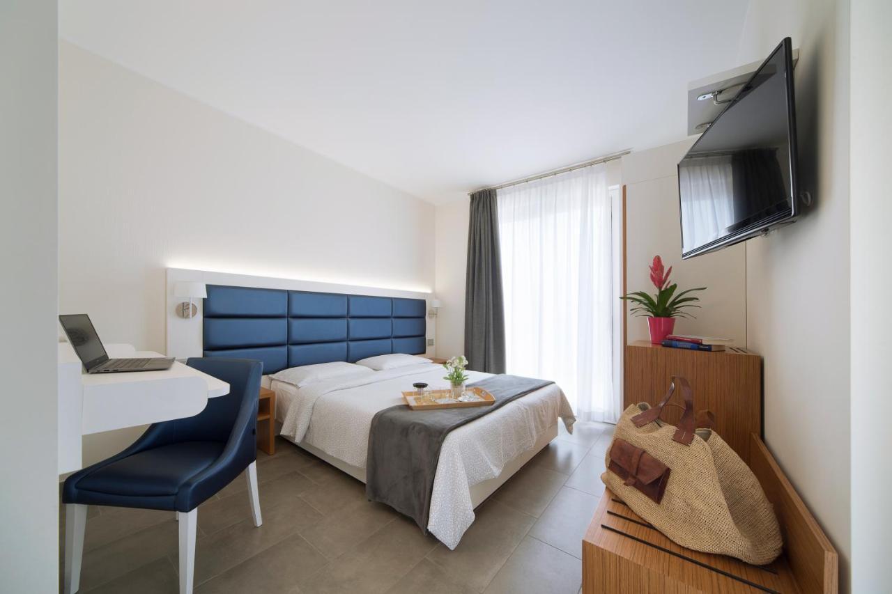 Hotel Residence Laigueglia Free Parking Exteriér fotografie