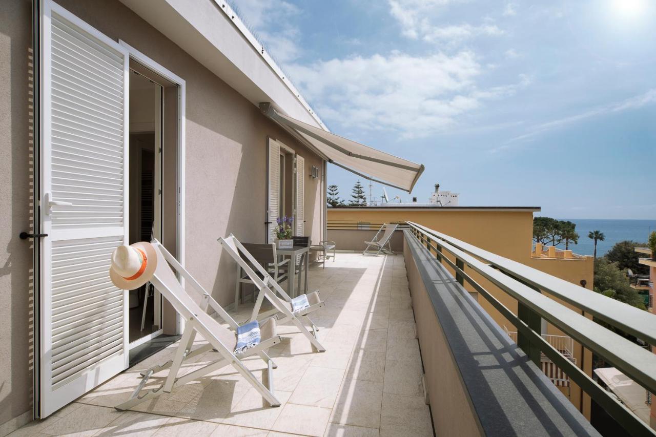 Hotel Residence Laigueglia Free Parking Exteriér fotografie